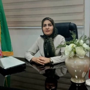 ندا همتی زاده لیست 10 تا از بهترین وکیل اهواز