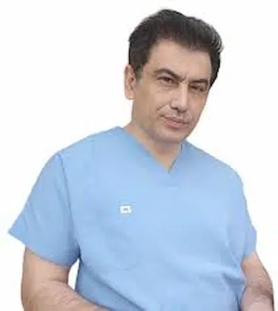 دکتر کامبیز پوریوسف جراح بینی در تهران