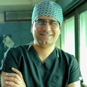 دکتر مجید فرجی متخصص قلب و عروق